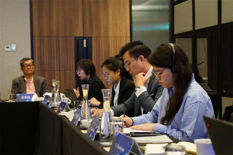 分享會現(xiàn)場，中馬兩國記者認真記錄。林俊揚攝