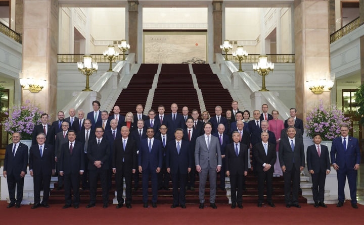 3月28日上午，國家主席習(xí)近平在北京人民大會(huì)堂會(huì)見國際工商界代表。新華社記者 丁林 攝