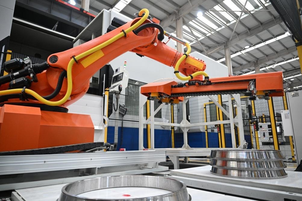 這是洛陽軸承集團股份有限公司的智能生產(chǎn)線。新華社記者 李嘉南 攝