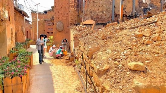 川美學(xué)生戶外實(shí)踐。